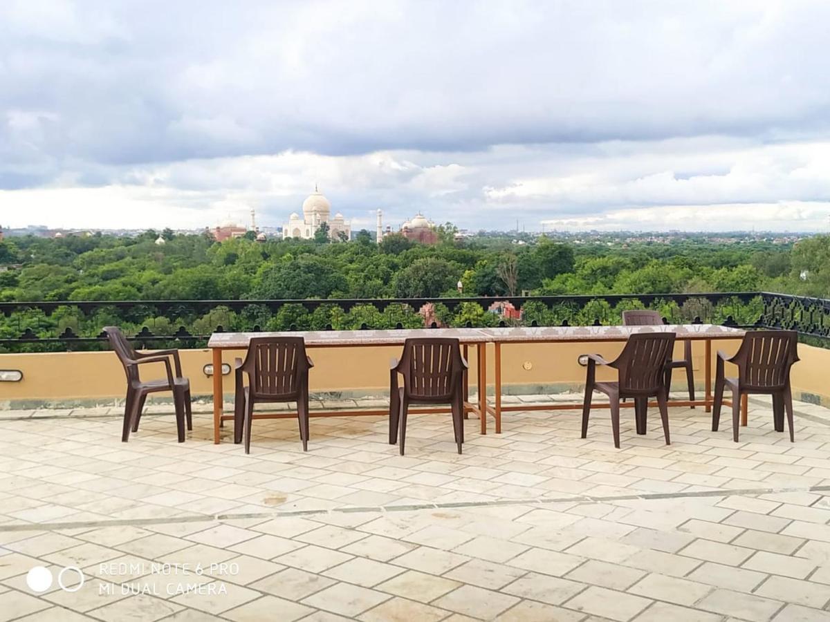 Hotel Taj Plaza, Vip Road, Agra Агра Экстерьер фото