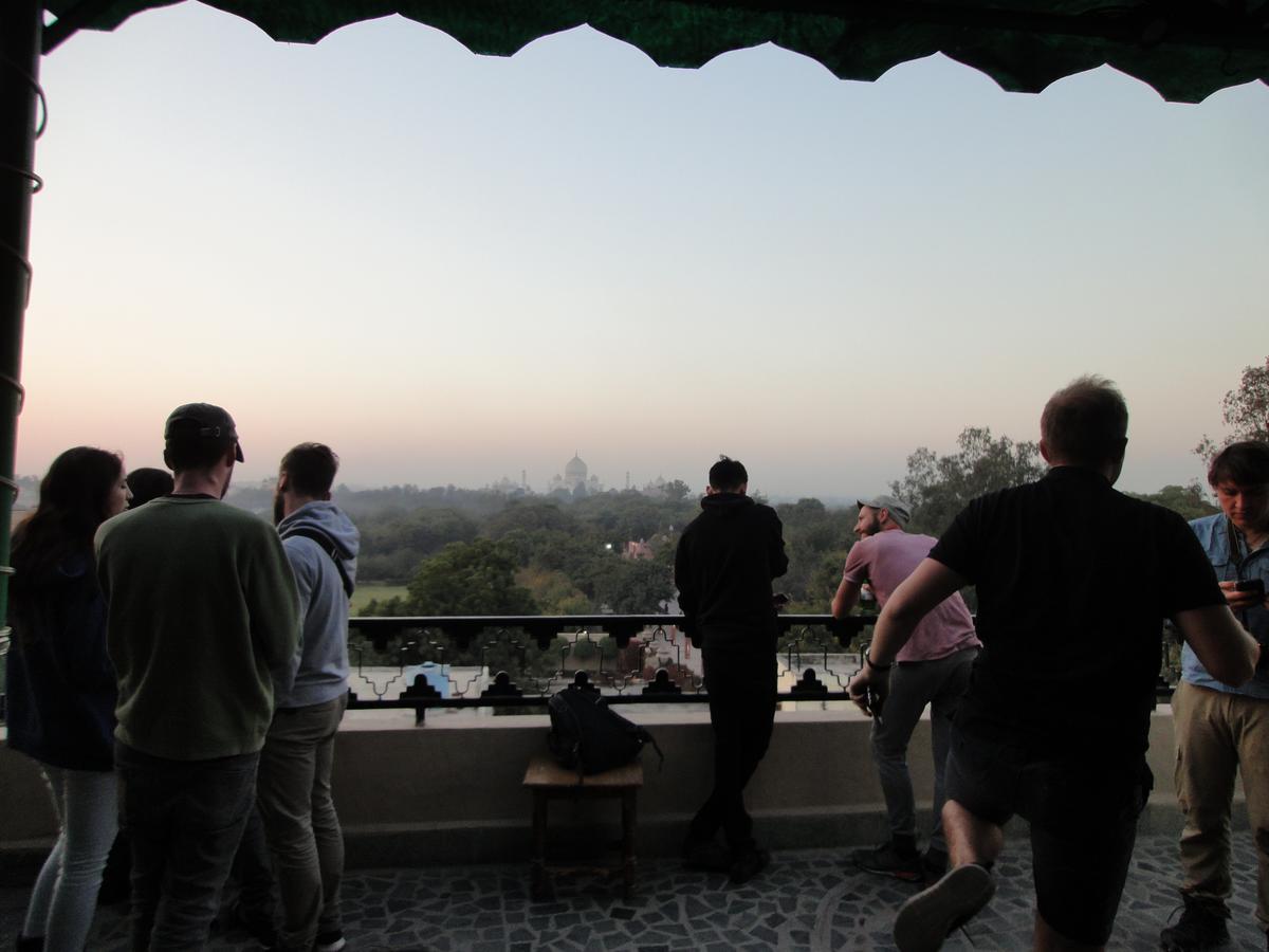 Hotel Taj Plaza, Vip Road, Agra Агра Экстерьер фото